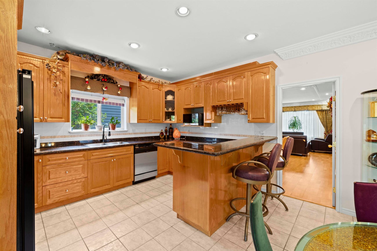 3550 Phillips Avenue - Government Road Single Family Residence for Sale, 8 Bedrooms (R3059605)# - 20