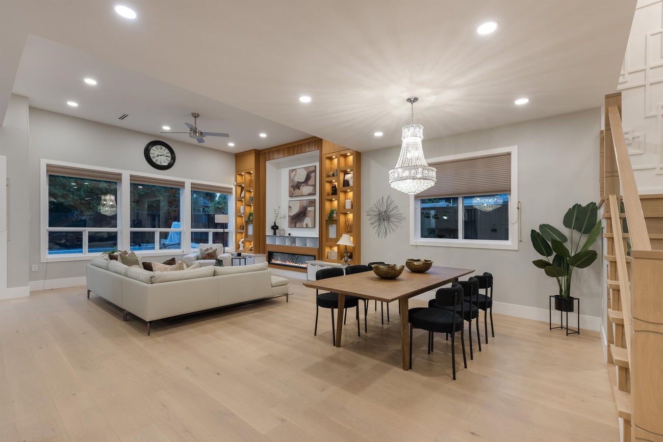 1211 Foster Avenue - Central Coquitlam Single Family Residence for Sale, 8 Bedrooms (R3059653)# - 6