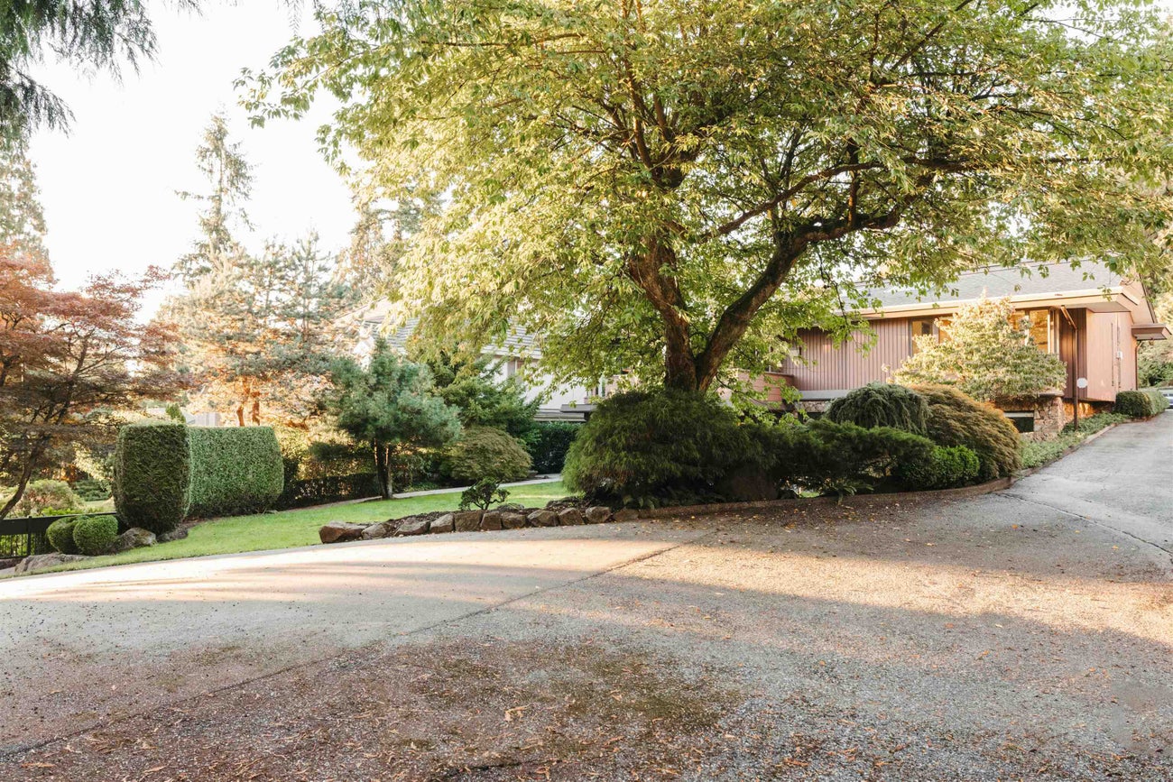 701 Dansey Avenue - Coquitlam West Single Family Residence for Sale, 5 Bedrooms (R3059740)# - 29