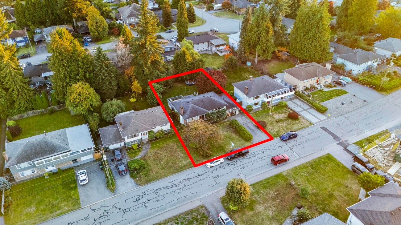 1750 Regan Avenue - Central Coquitlam Single Family Residence for Sale(R3060127)# - 4