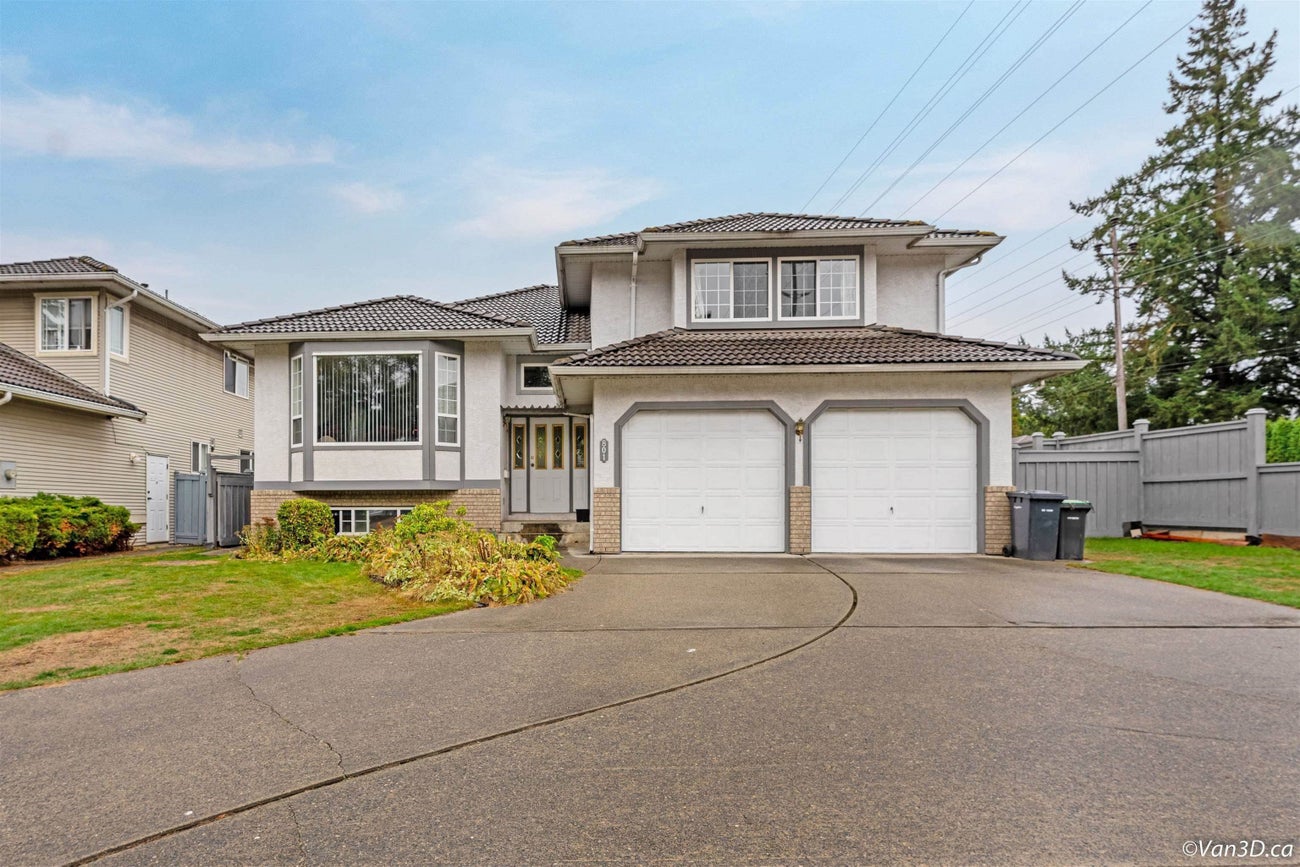 801 Fowler Court - Coquitlam West Single Family Residence for Sale, 9 Bedrooms (R3060219)# - 1