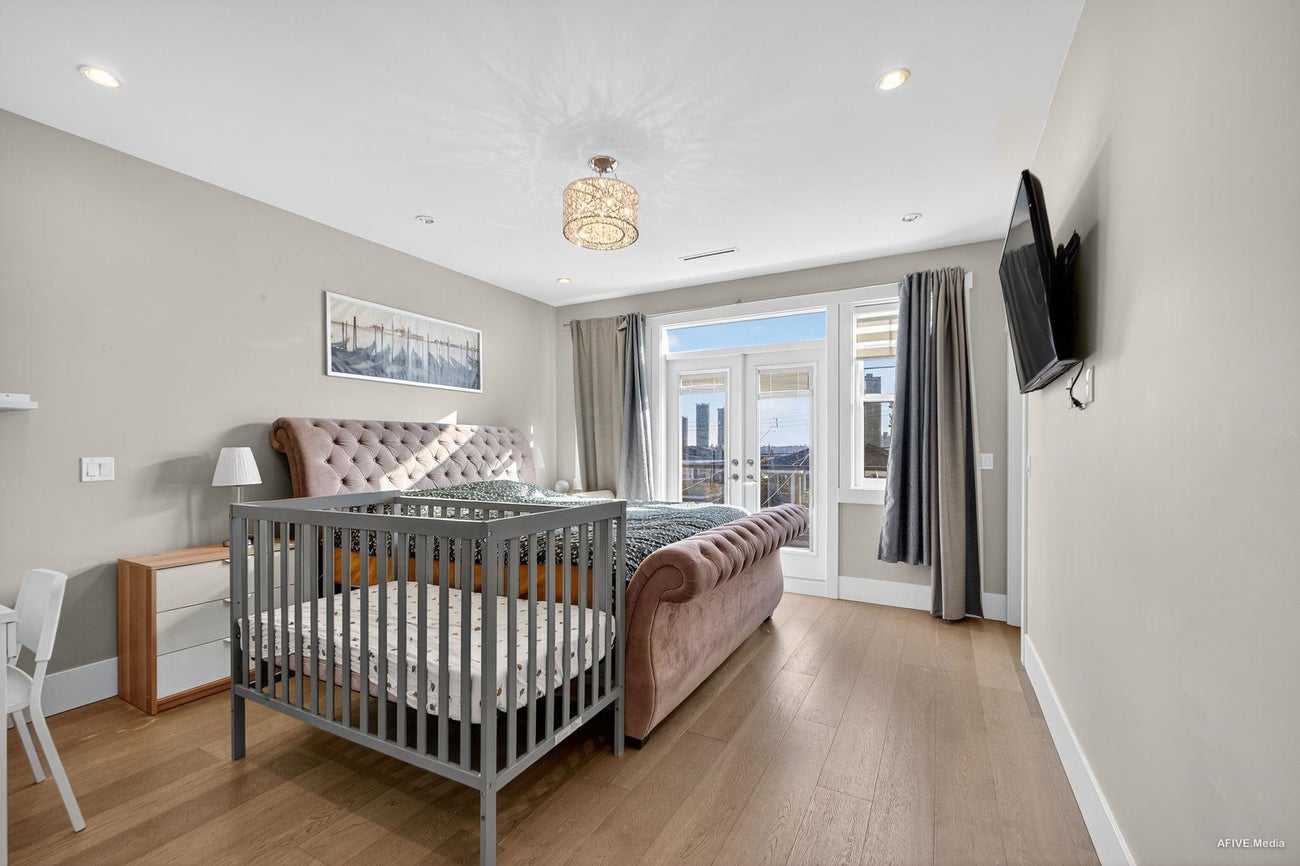 4564 Venables Street - Brentwood Park Single Family Residence for Sale, 6 Bedrooms (R3060414)# - 12