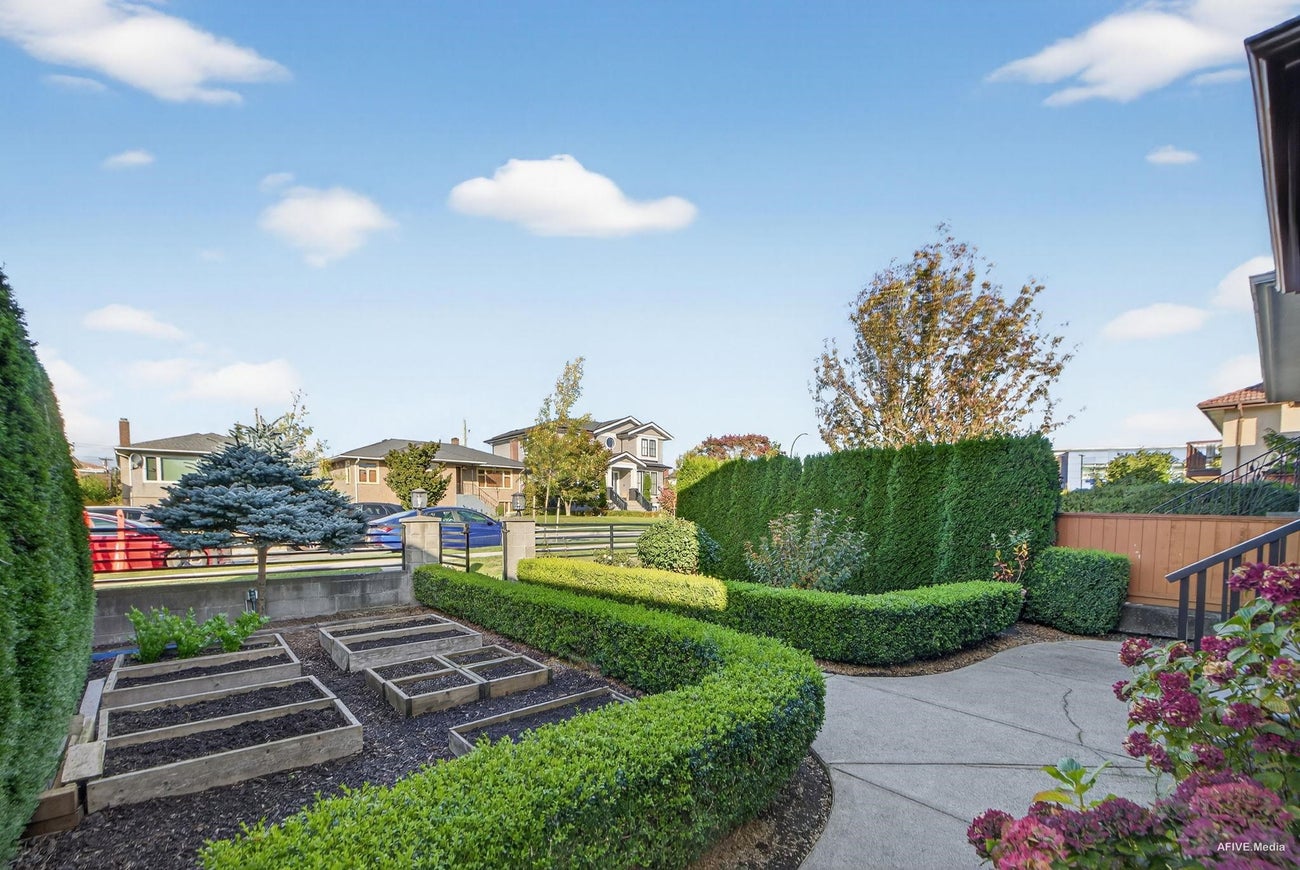 4564 Venables Street - Brentwood Park Single Family Residence for Sale, 6 Bedrooms (R3060414)# - 19