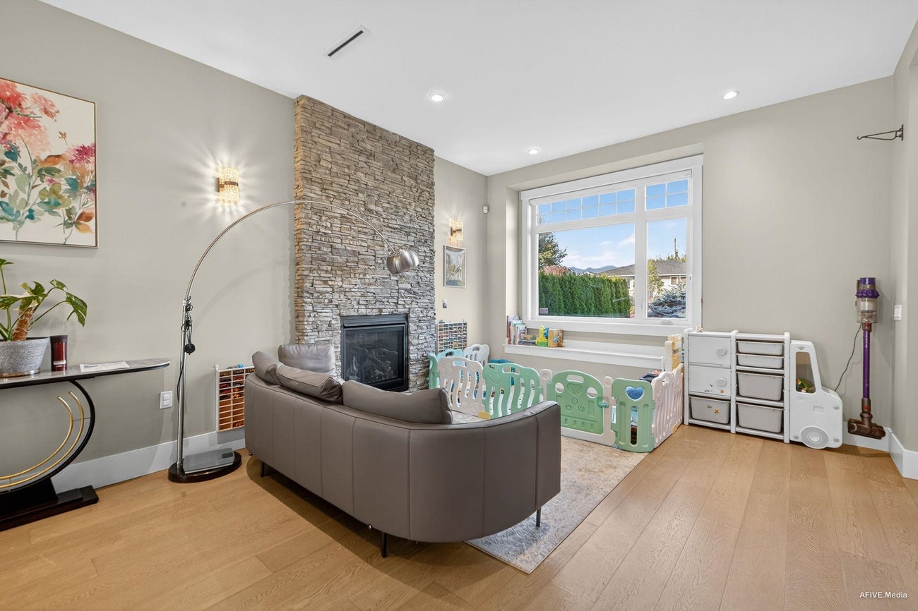 4564 Venables Street - Brentwood Park Single Family Residence for Sale, 6 Bedrooms (R3060414)# - 8