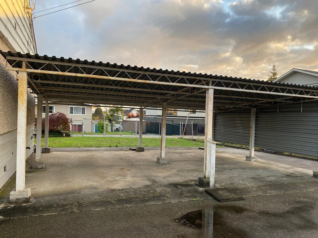 2130 Craigen Avenue - Central Coquitlam Single Family Residence for Sale, 2 Bedrooms (R3060509)# - 3