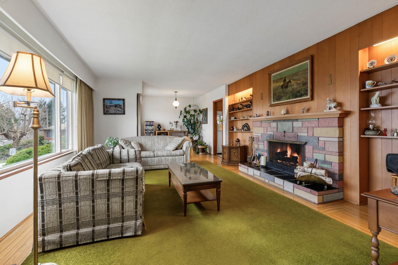 6825 Hycrest Drive - Montecito Single Family Residence for Sale, 5 Bedrooms (R3061015)# - 5 6825 Hycrest Drive - Montecito Single Family Residence for Sale, 5 Bedrooms (R3061015)# - 5