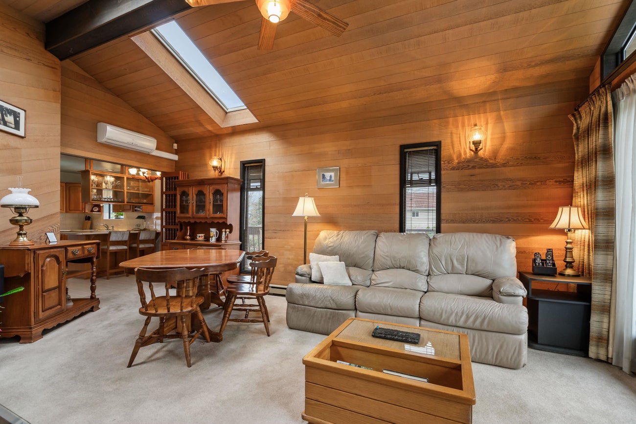 6825 Hycrest Drive - Montecito Single Family Residence for Sale, 5 Bedrooms (R3061015)# - 9 6825 Hycrest Drive - Montecito Single Family Residence for Sale, 5 Bedrooms (R3061015)# - 9