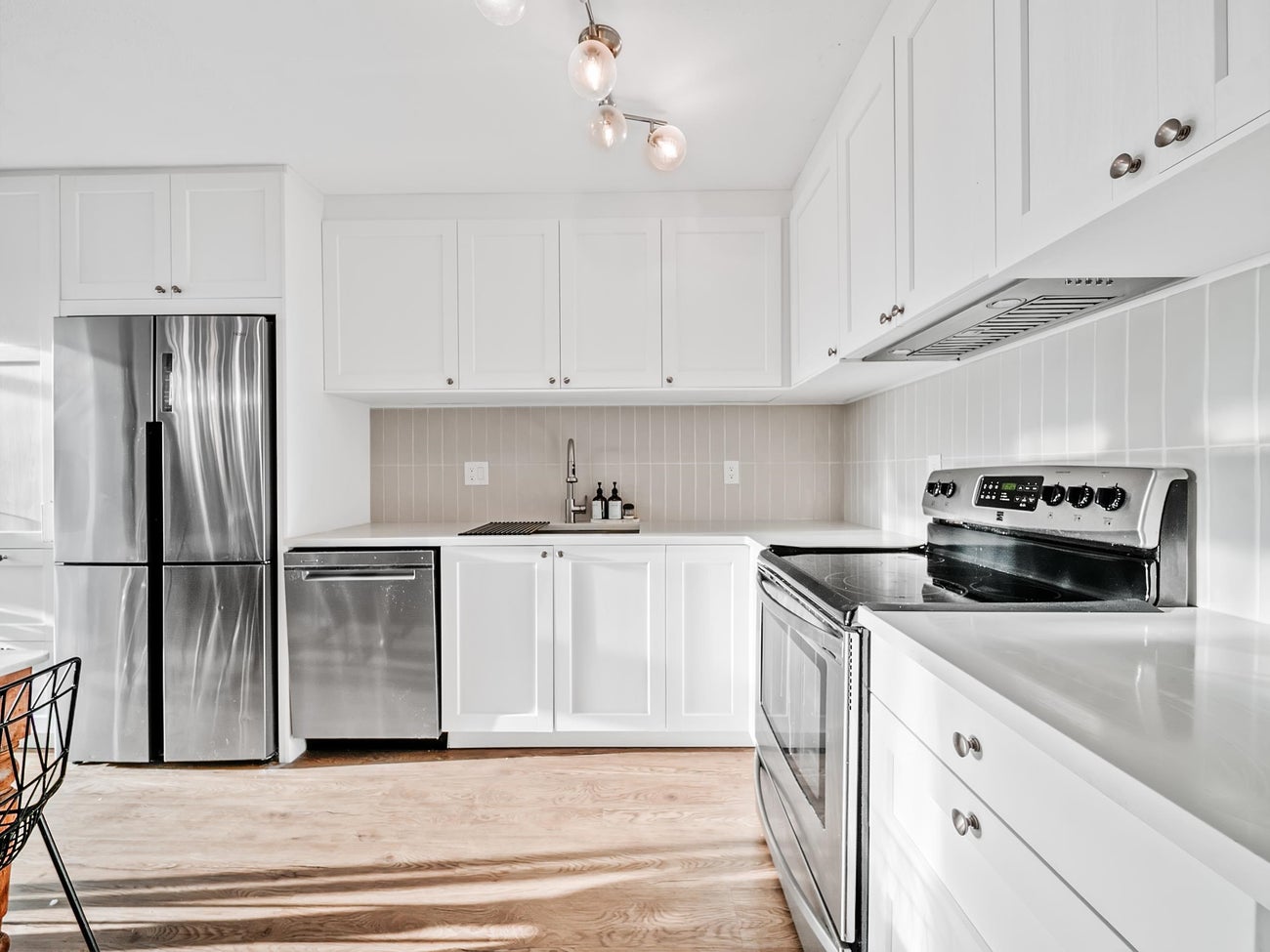 2509 Burian Drive - Coquitlam East Single Family Residence for Sale, 3 Bedrooms (R3061202)# - 1