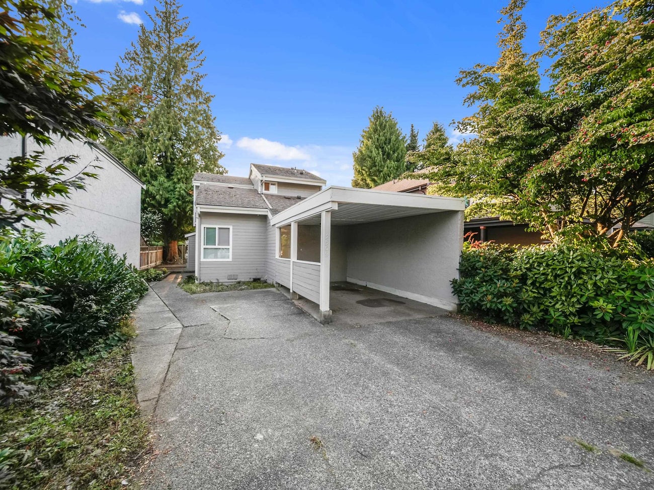 2509 Burian Drive - Coquitlam East Single Family Residence for Sale, 3 Bedrooms (R3061202)# - 30