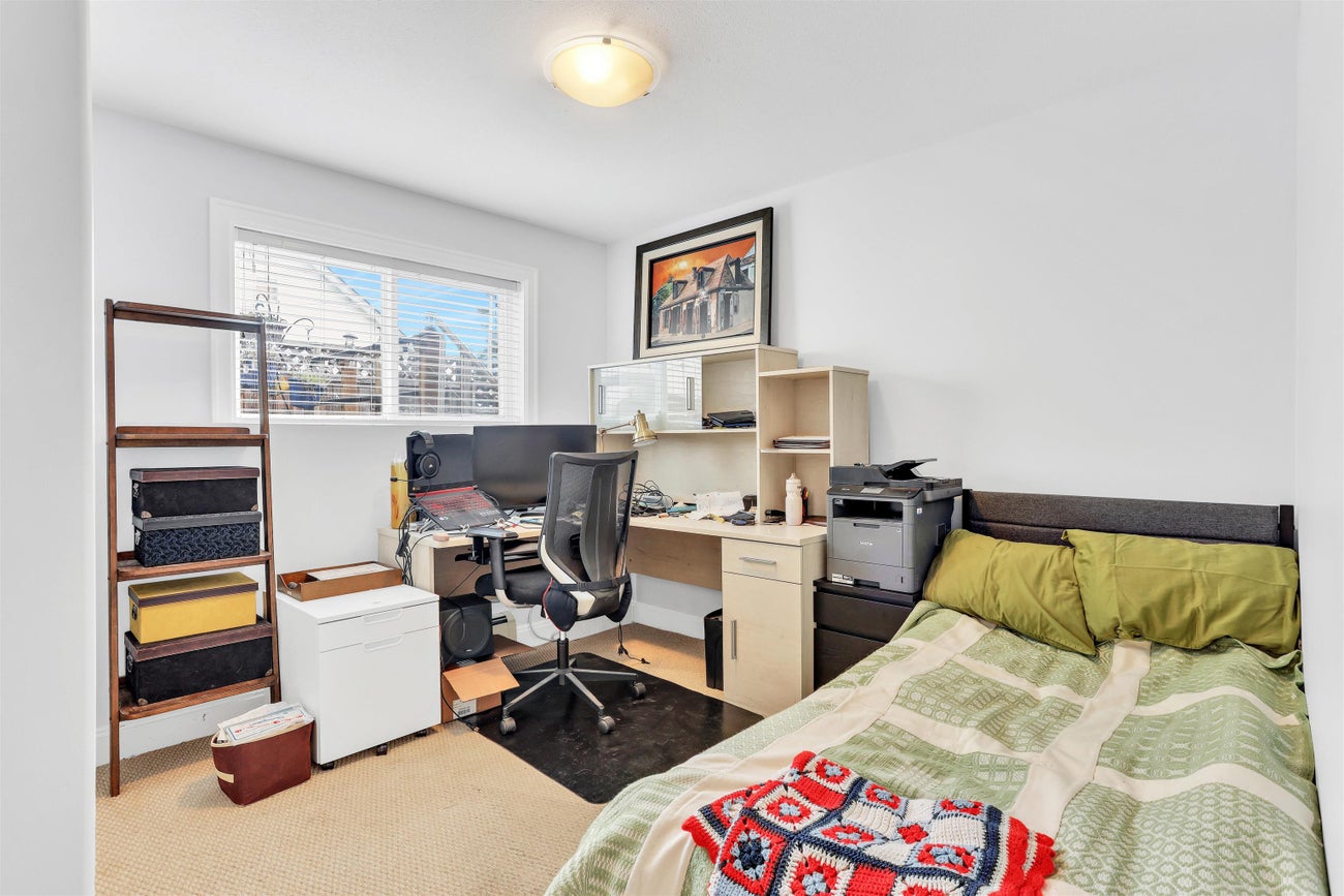 943 Harris Avenue - Maillardville Single Family Residence for Sale, 8 Bedrooms (R3061249)# - 25