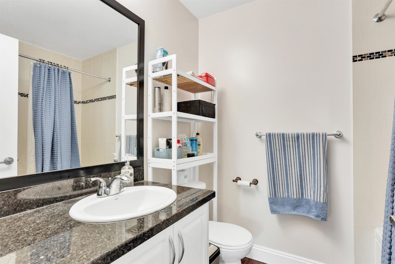 943 Harris Avenue - Maillardville Single Family Residence for Sale, 8 Bedrooms (R3061249)# - 29