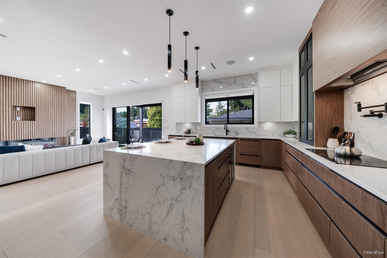 817 Cornell Avenue - Coquitlam West Single Family Residence for Sale, 8 Bedrooms (R3061284)# - 6