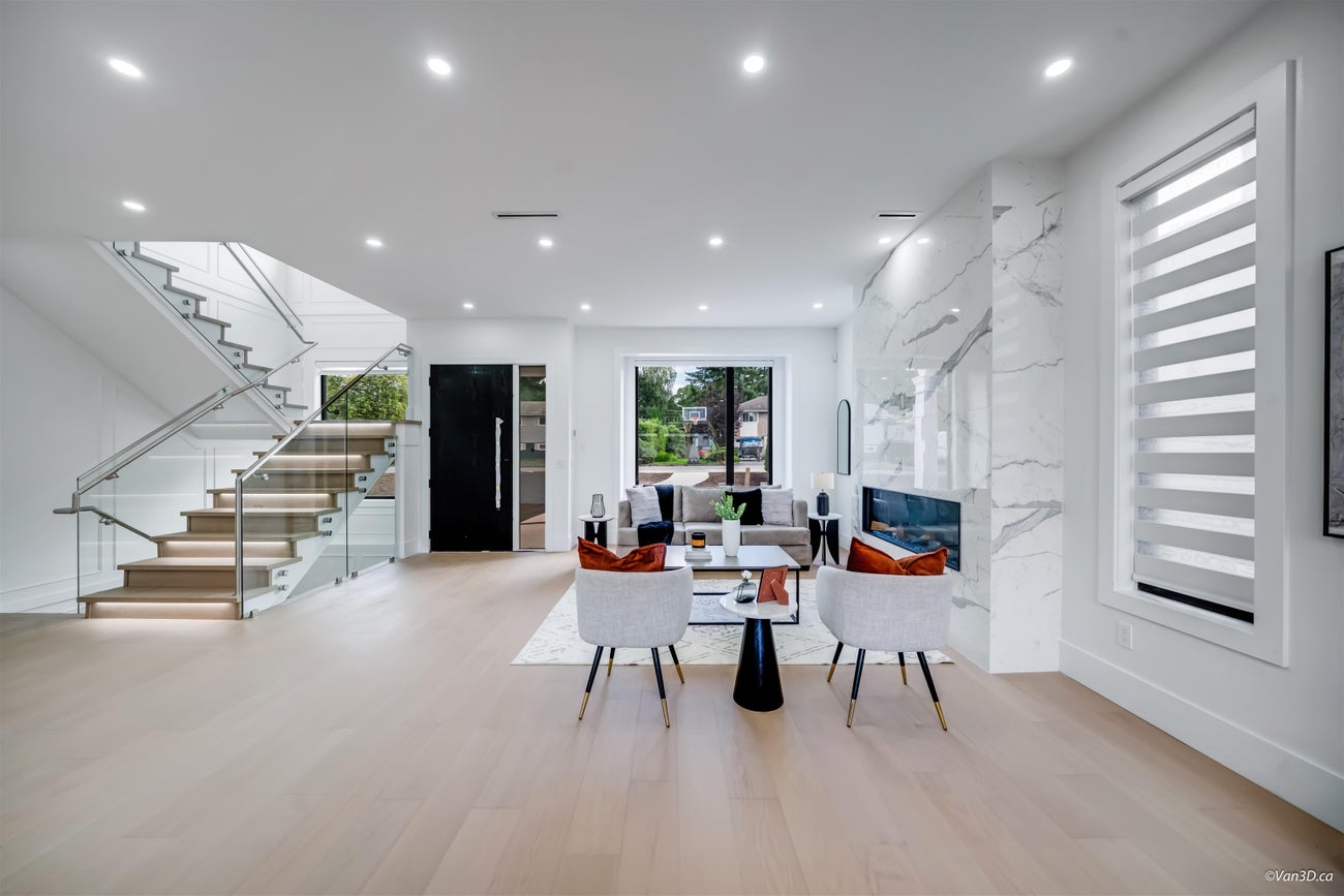 819 Cornell Avenue - Coquitlam West Single Family Residence for Sale, 8 Bedrooms (R3061286)# - 18