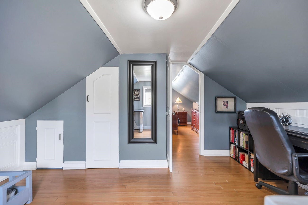 221 Lebleu Street - Maillardville Single Family Residence for Sale, 3 Bedrooms (R3061312)# - 17