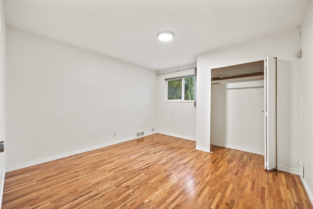 4644 Union Street - Brentwood Park Single Family Residence for Sale, 4 Bedrooms (R3061815)# - 16 4644 Union Street - Brentwood Park Single Family Residence for Sale, 4 Bedrooms (R3061815)# - 16