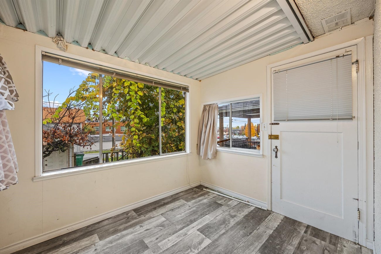 4644 Union Street - Brentwood Park Single Family Residence for Sale, 4 Bedrooms (R3061815)# - 18 4644 Union Street - Brentwood Park Single Family Residence for Sale, 4 Bedrooms (R3061815)# - 18