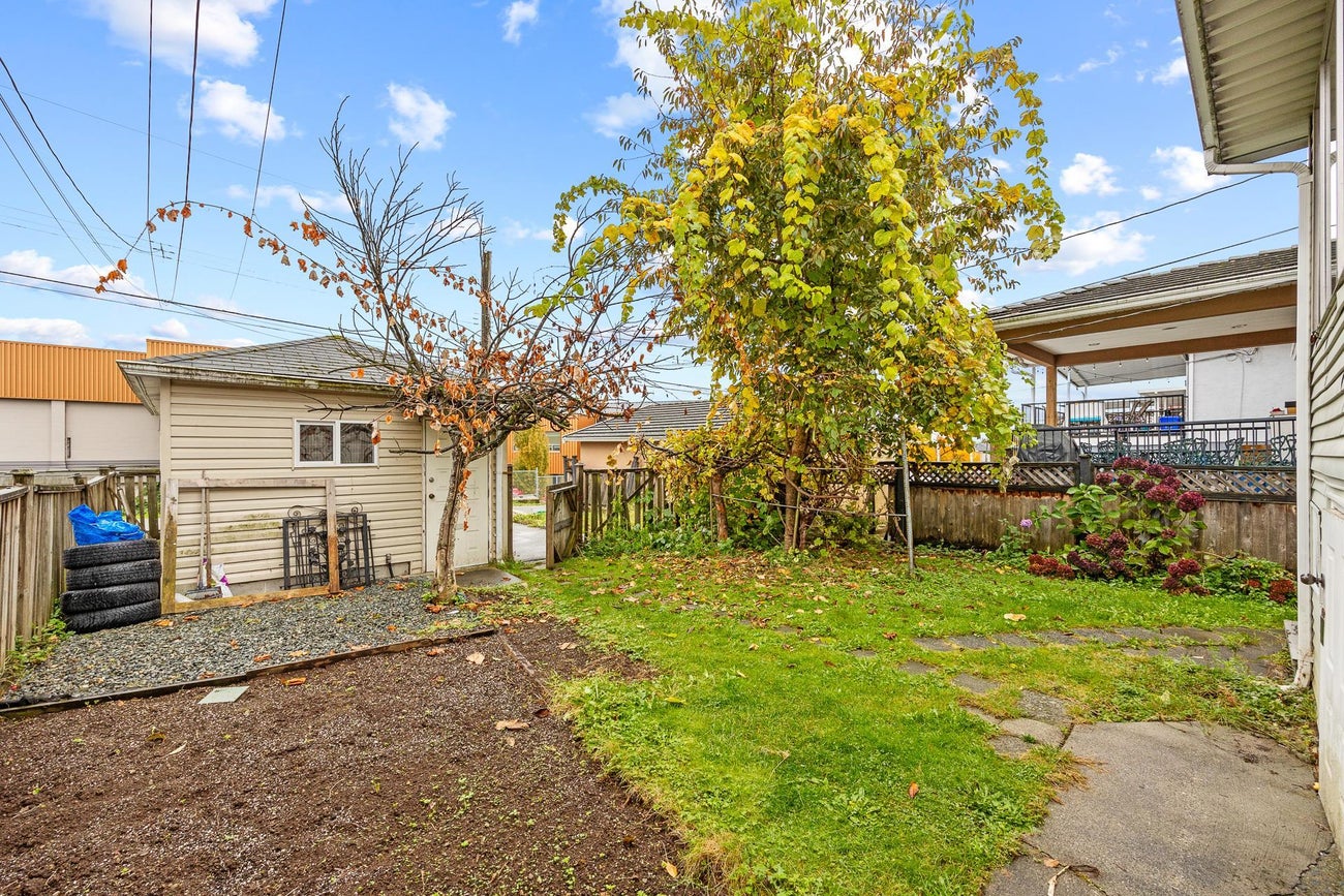 4644 Union Street - Brentwood Park Single Family Residence for Sale, 4 Bedrooms (R3061815)# - 21 4644 Union Street - Brentwood Park Single Family Residence for Sale, 4 Bedrooms (R3061815)# - 21