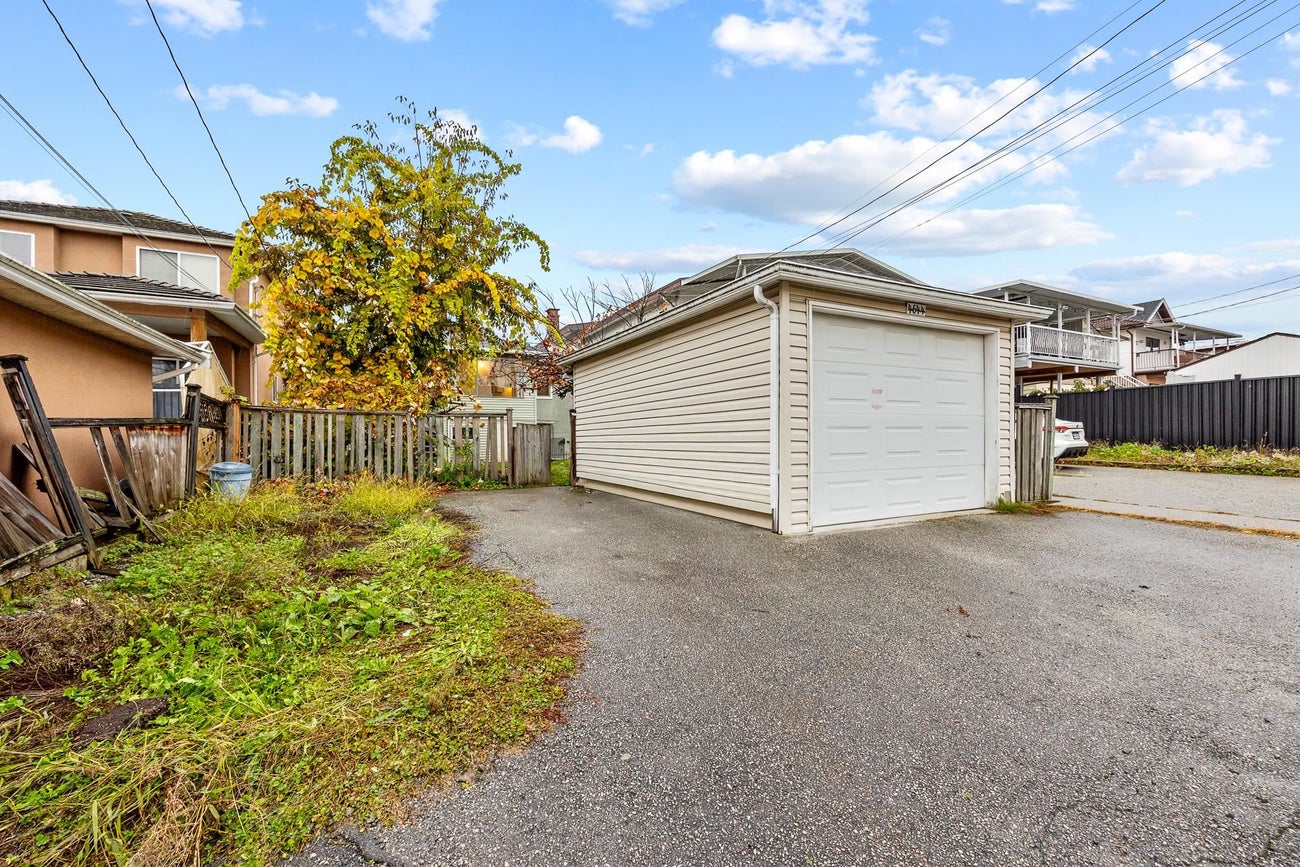 4644 Union Street - Brentwood Park Single Family Residence for Sale, 4 Bedrooms (R3061815)# - 25 4644 Union Street - Brentwood Park Single Family Residence for Sale, 4 Bedrooms (R3061815)# - 25