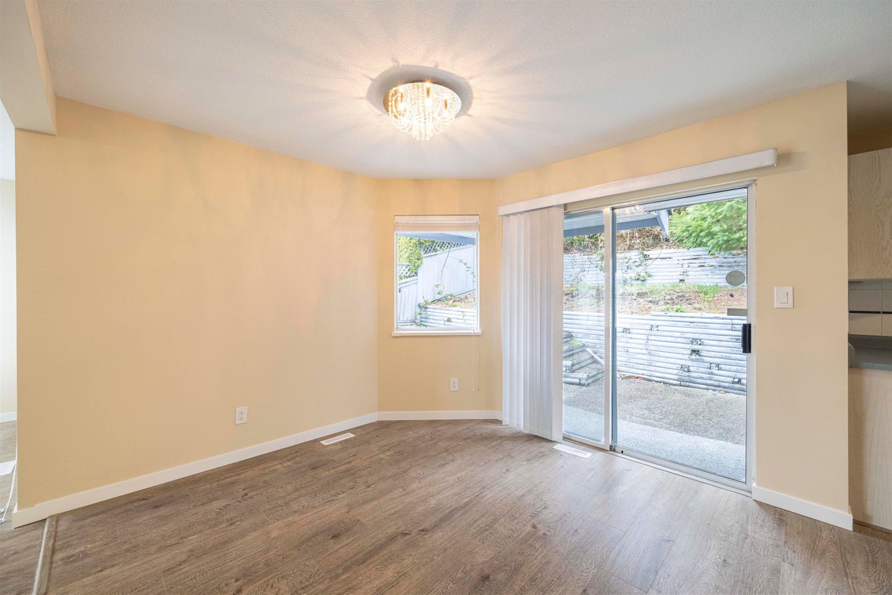 470 Riverview Crescent - Coquitlam East Single Family Residence for Sale, 7 Bedrooms (R3062651)# - 19