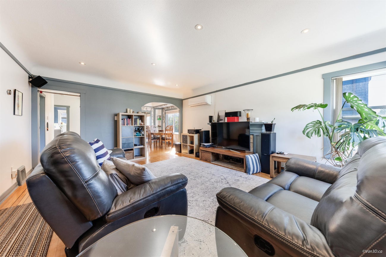 3726 Trinity Street - Vancouver Heights Single Family Residence for Sale, 4 Bedrooms (R3063294)# - 5