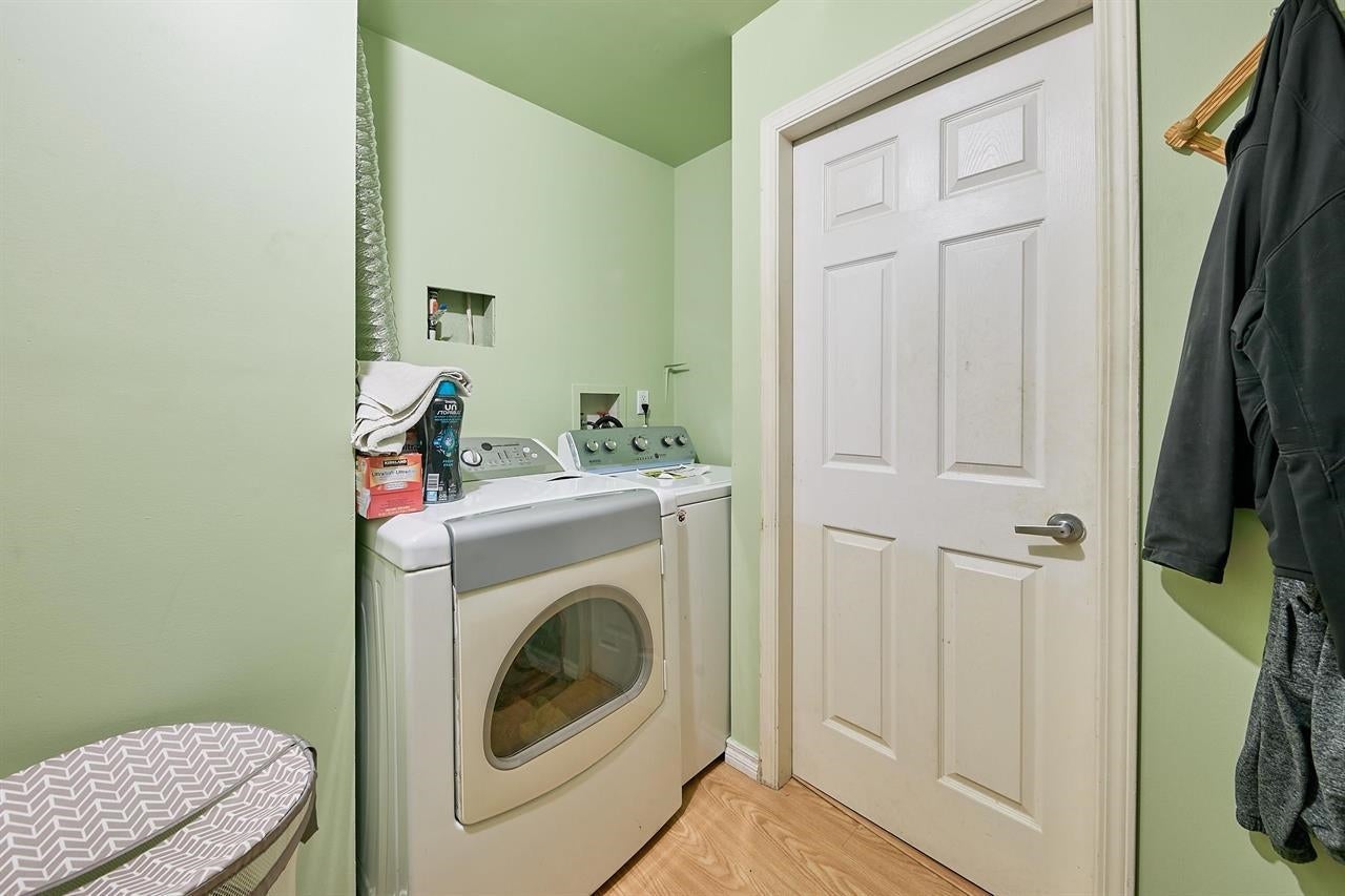 1313 Johnson Street - Canyon Springs Single Family Residence for Sale, 4 Bedrooms (R3063313)# - 24