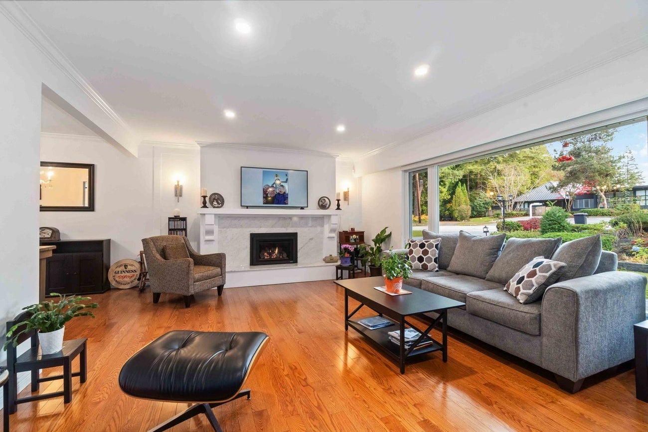 660 Gatensbury Street - Central Coquitlam Single Family Residence for Sale, 3 Bedrooms (R3063351)# - 12