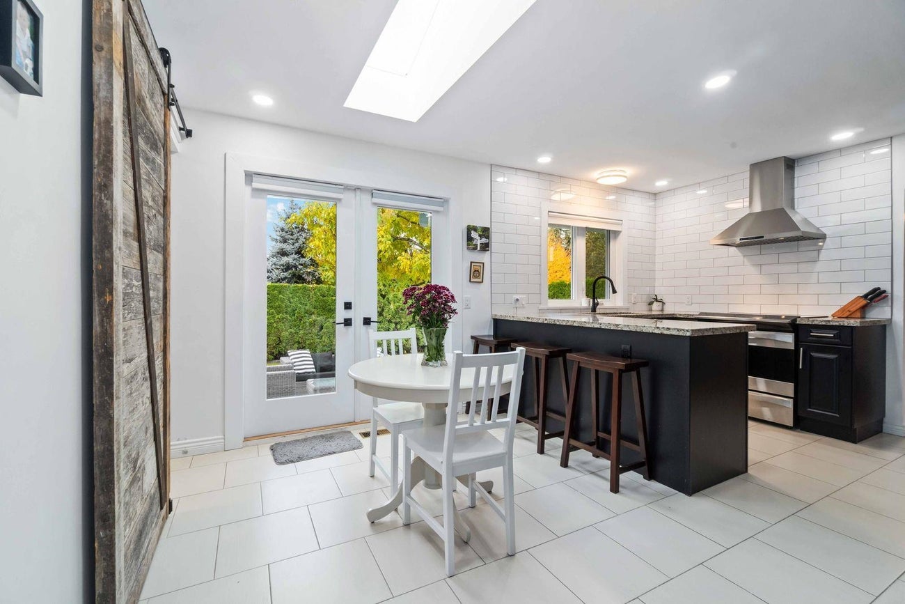 660 Gatensbury Street - Central Coquitlam Single Family Residence for Sale, 3 Bedrooms (R3063351)# - 5