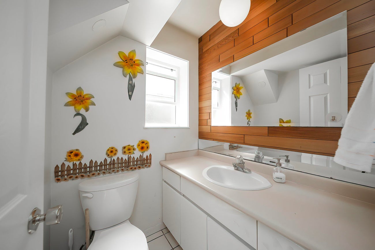 2011 Paulus Crescent - Montecito Single Family Residence for Sale, 4 Bedrooms (R3063688)# - 23