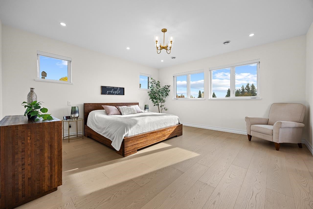 6902 Kitchener Street - Sperling-Duthie Single Family Residence for Sale, 6 Bedrooms (R3064360)# - 16