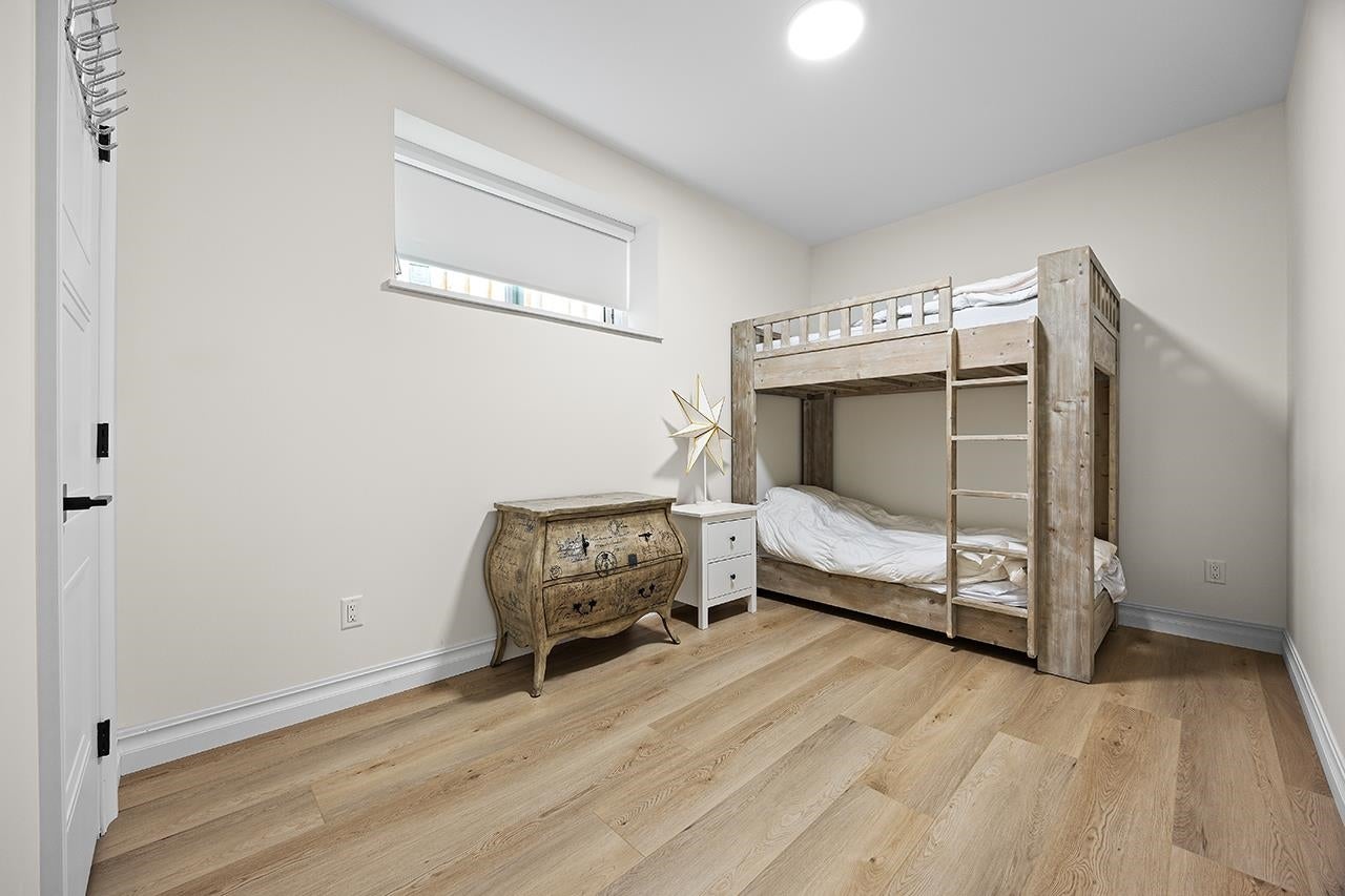 6902 Kitchener Street - Sperling-Duthie Single Family Residence for Sale, 6 Bedrooms (R3064360)# - 28