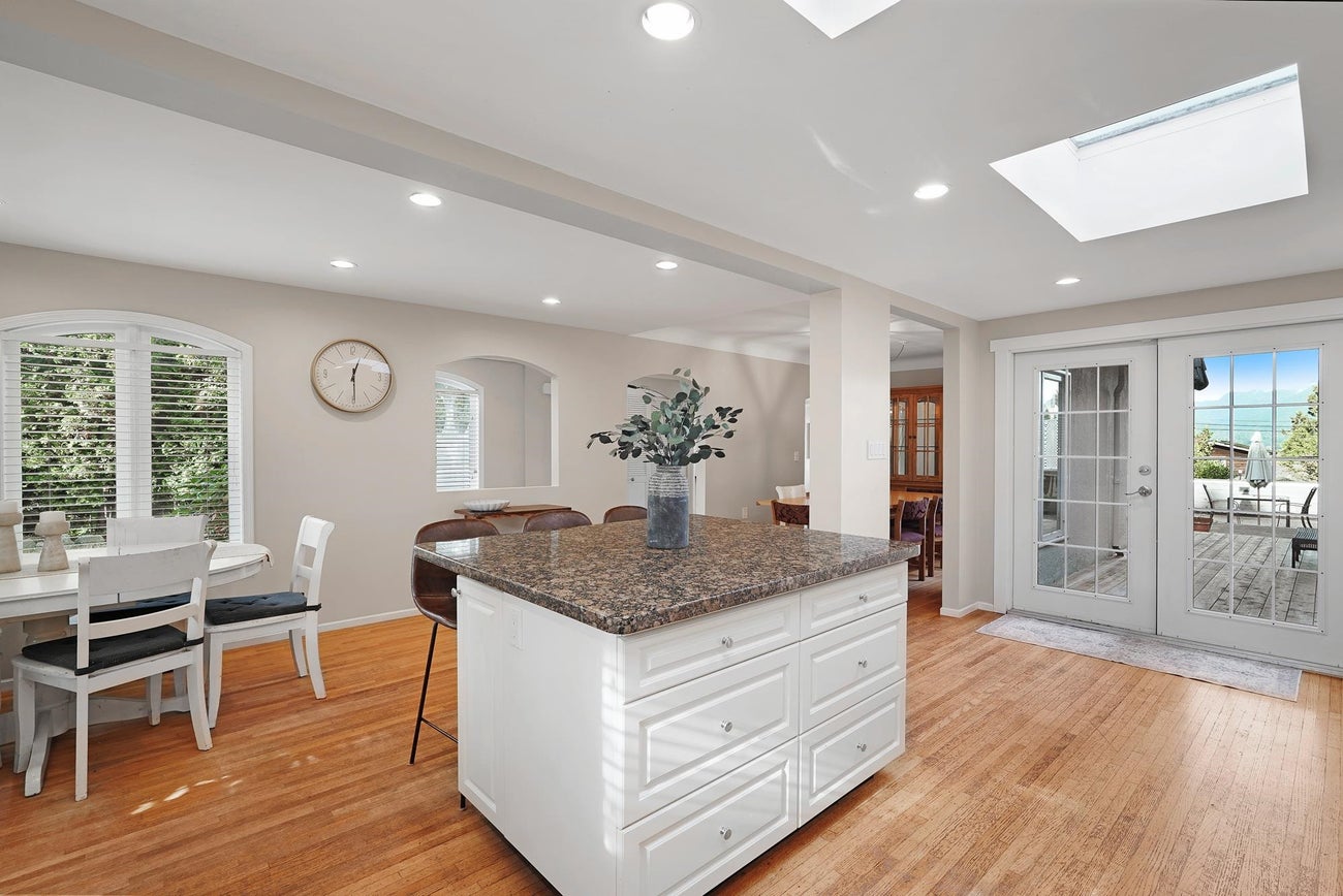 3737 Yale Street - Vancouver Heights Single Family Residence for Sale, 5 Bedrooms (R3064658)# - 15