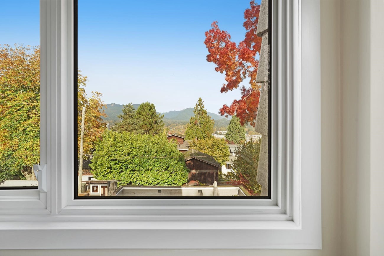 3737 Yale Street - Vancouver Heights Single Family Residence for Sale, 5 Bedrooms (R3064658)# - 24