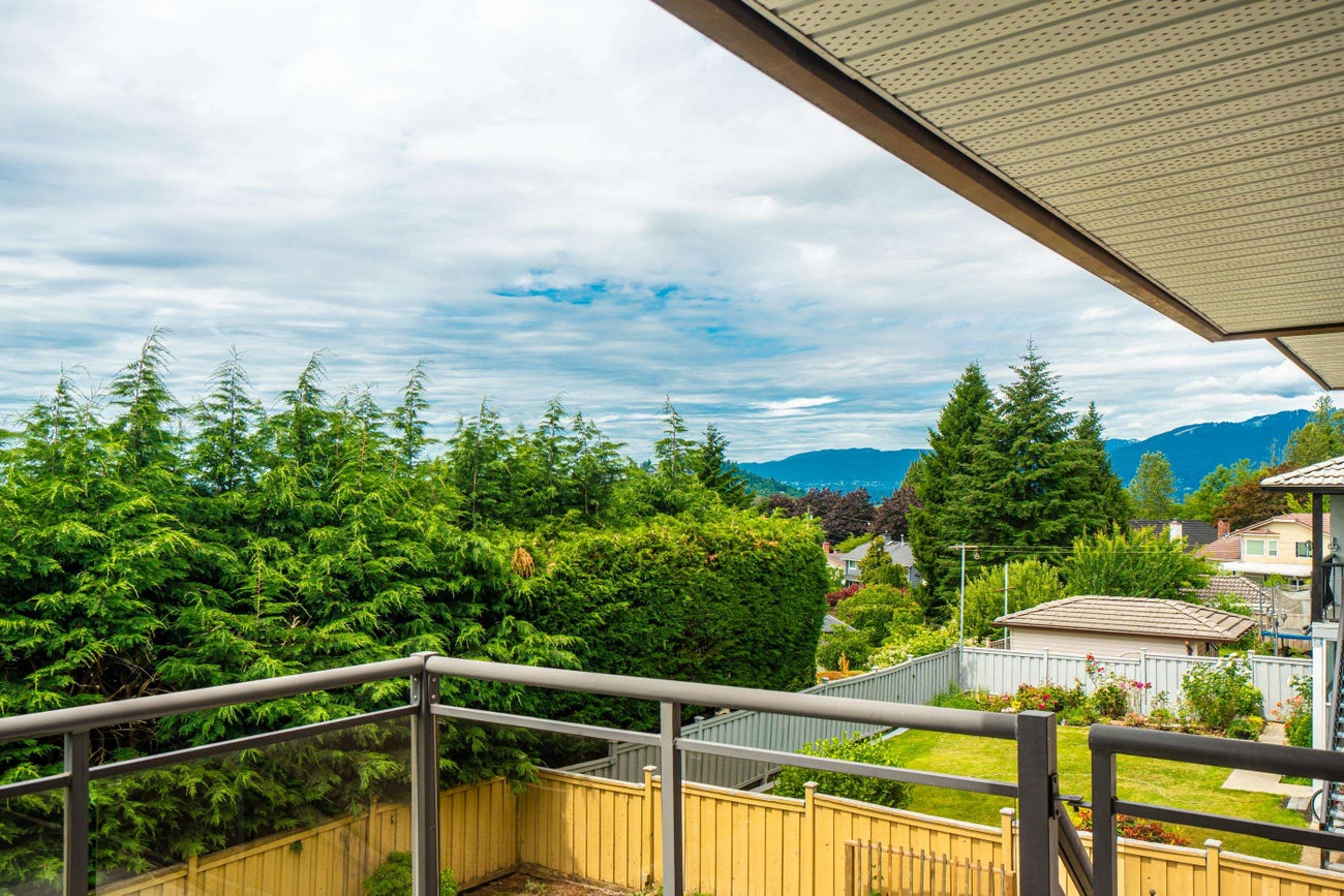 7378 Union Street - Simon Fraser Univer. Single Family Residence for Sale, 9 Bedrooms (R3064778)# - 20 7378 Union Street - Simon Fraser Univer. Single Family Residence for Sale, 9 Bedrooms (R3064778)# - 20