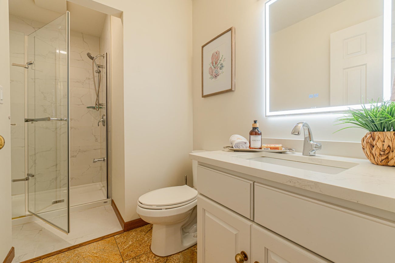 7378 Union Street - Simon Fraser Univer. Single Family Residence for Sale, 9 Bedrooms (R3064778)# - 23 7378 Union Street - Simon Fraser Univer. Single Family Residence for Sale, 9 Bedrooms (R3064778)# - 23