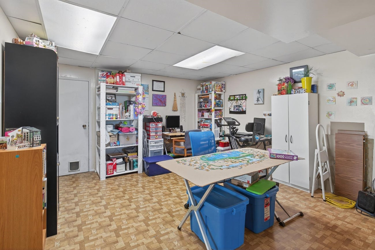 226 Nelson Street - Maillardville Single Family Residence for Sale, 3 Bedrooms (R3064811)# - 11