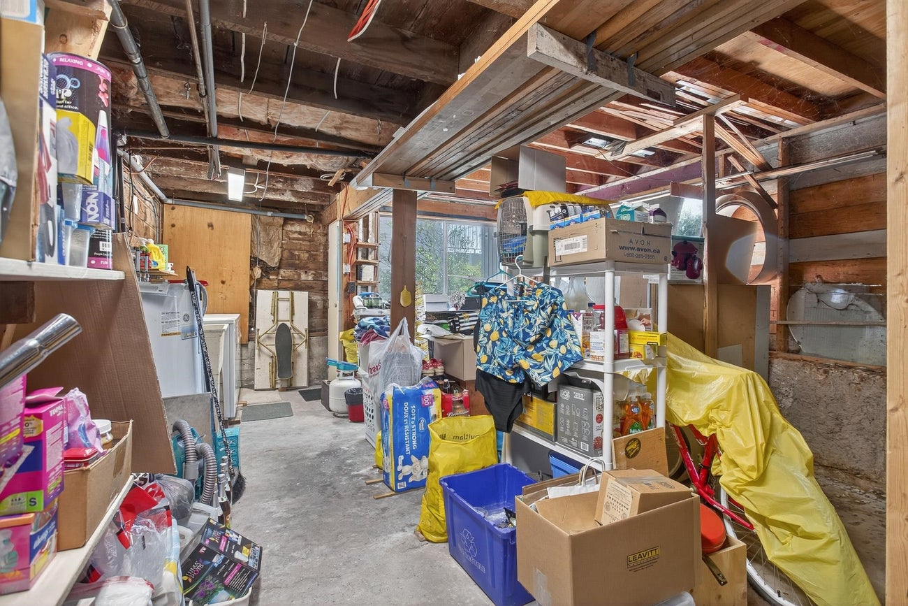 226 Nelson Street - Maillardville Single Family Residence for Sale, 3 Bedrooms (R3064811)# - 16