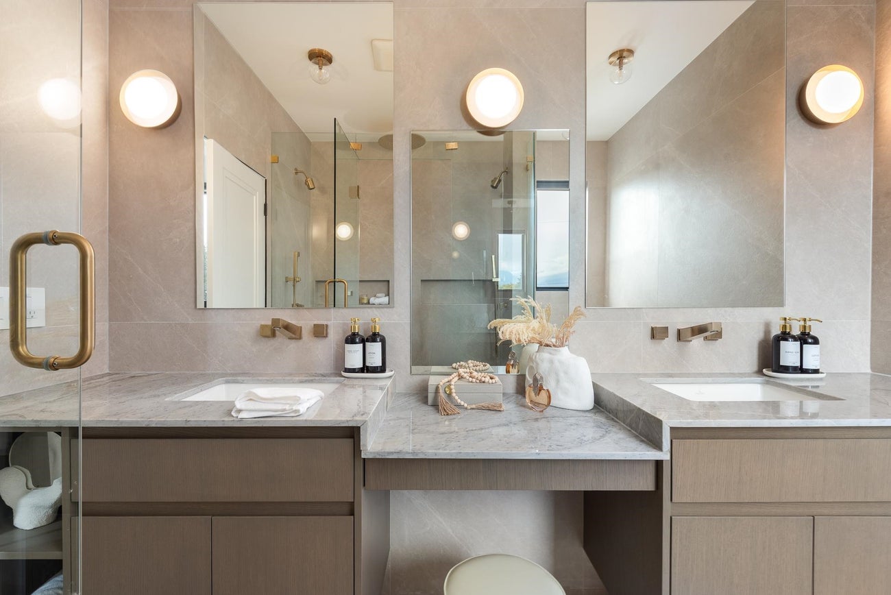 4413 Oxford Street - Vancouver Heights Single Family Residence for Sale, 5 Bedrooms (R3065127)# - 20 4413 Oxford Street - Vancouver Heights Single Family Residence for Sale, 5 Bedrooms (R3065127)# - 20