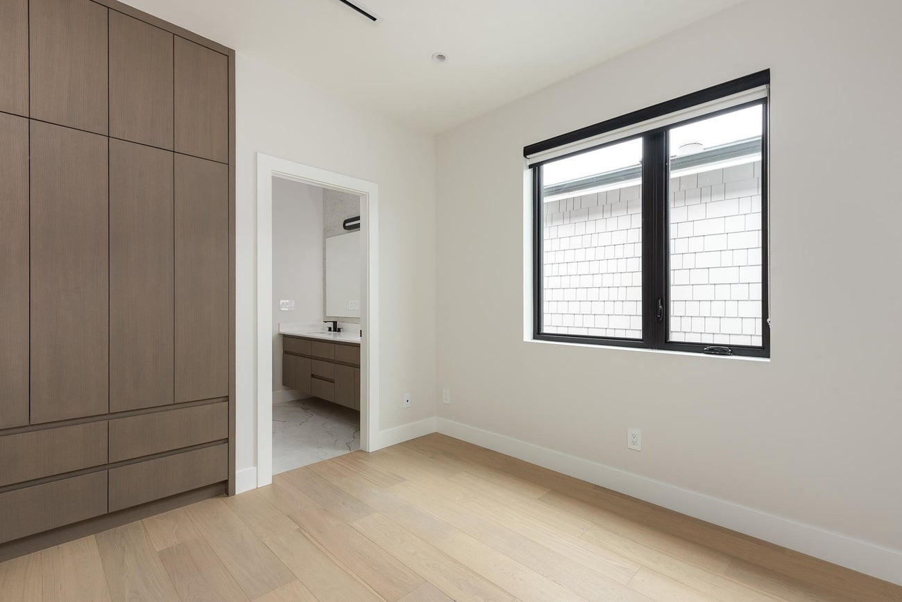 4413 Oxford Street - Vancouver Heights Single Family Residence for Sale, 5 Bedrooms (R3065127)# - 25