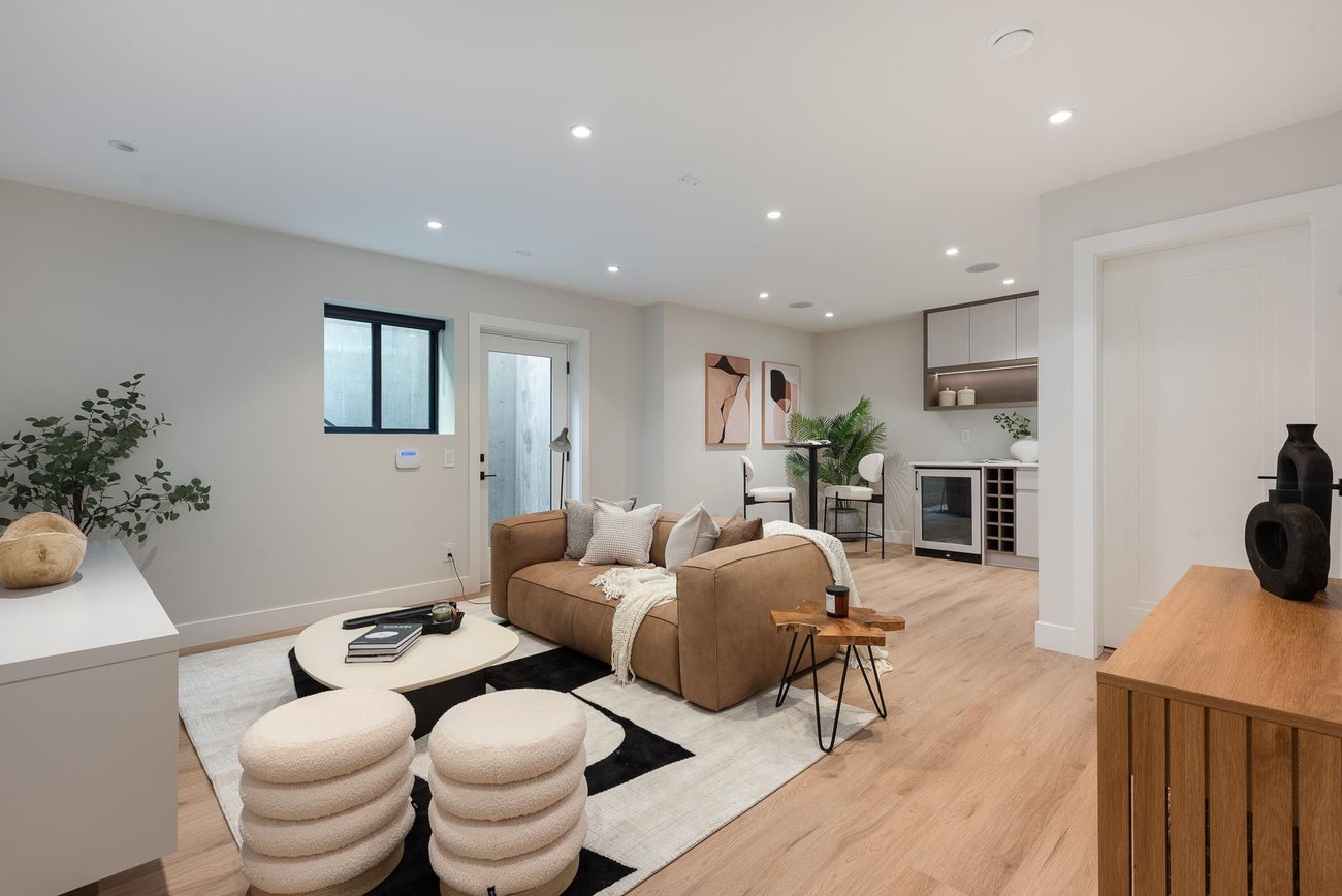 4413 Oxford Street - Vancouver Heights Single Family Residence for Sale, 5 Bedrooms (R3065127)# - 27