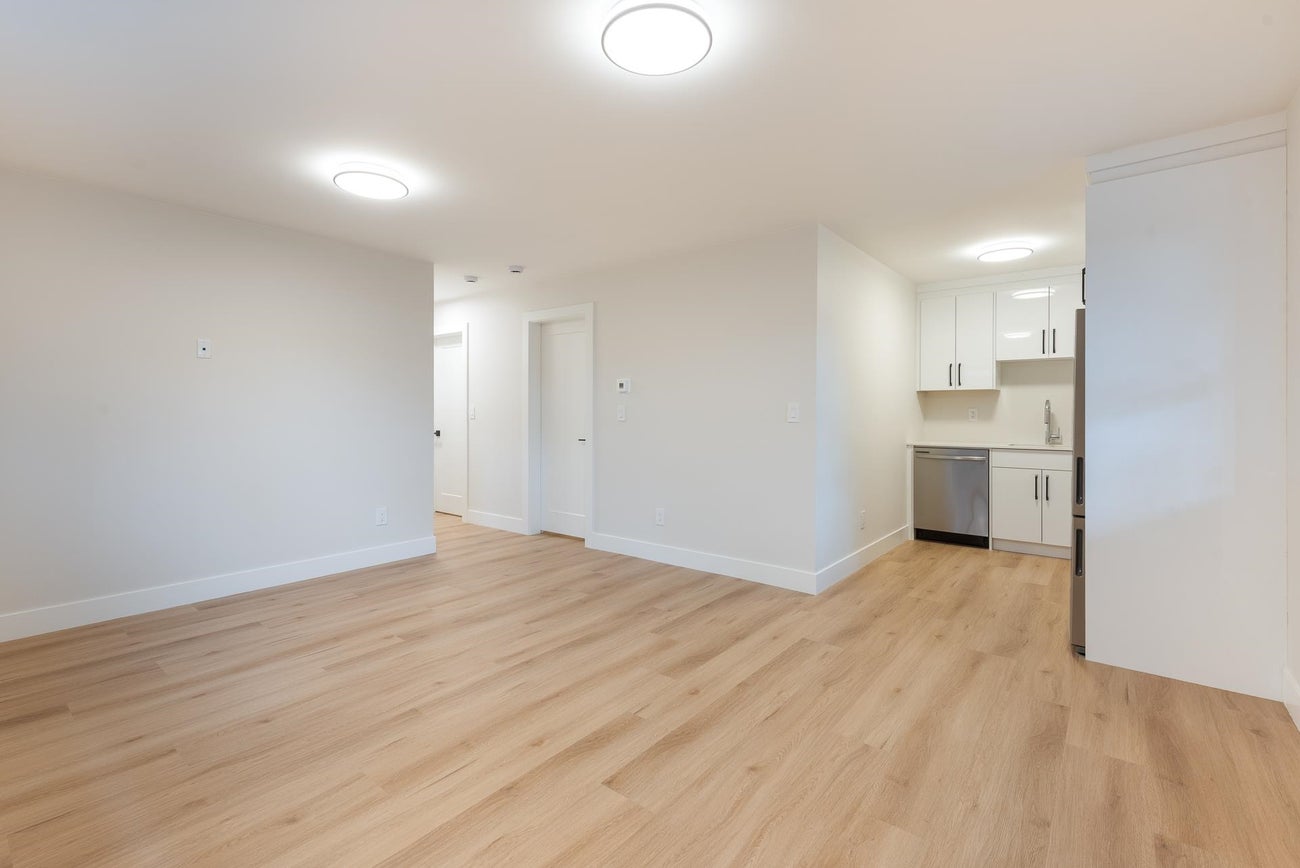 4413 Oxford Street - Vancouver Heights Single Family Residence for Sale, 5 Bedrooms (R3065127)# - 30 4413 Oxford Street - Vancouver Heights Single Family Residence for Sale, 5 Bedrooms (R3065127)# - 30