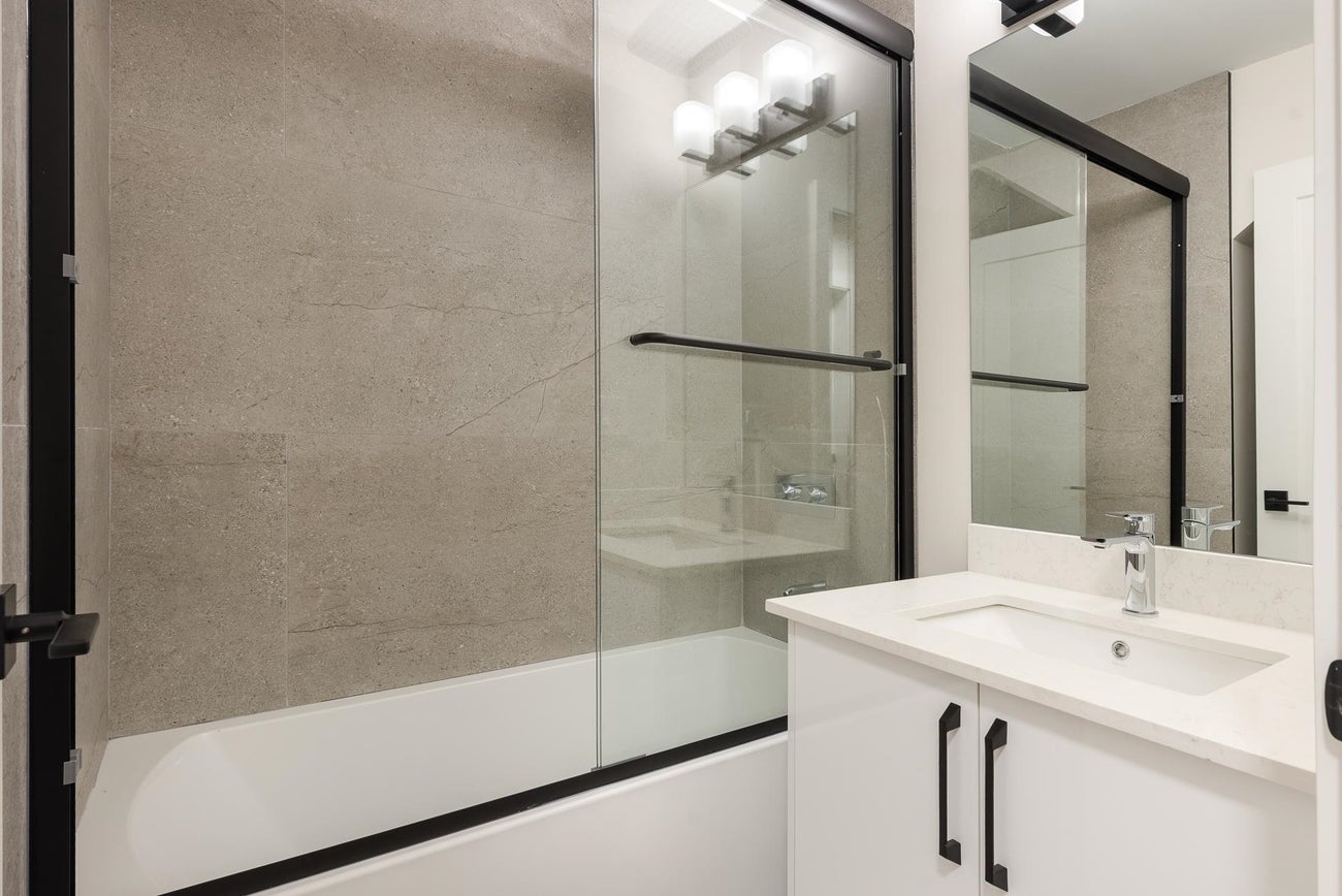 4413 Oxford Street - Vancouver Heights Single Family Residence for Sale, 5 Bedrooms (R3065127)# - 32 4413 Oxford Street - Vancouver Heights Single Family Residence for Sale, 5 Bedrooms (R3065127)# - 32