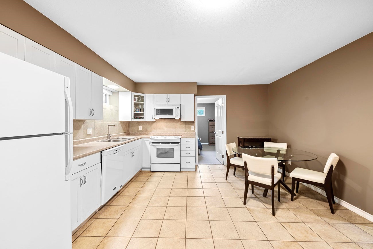 2288 Leclair Drive - Coquitlam East Single Family Residence for Sale, 5 Bedrooms (R3065478)# - 13