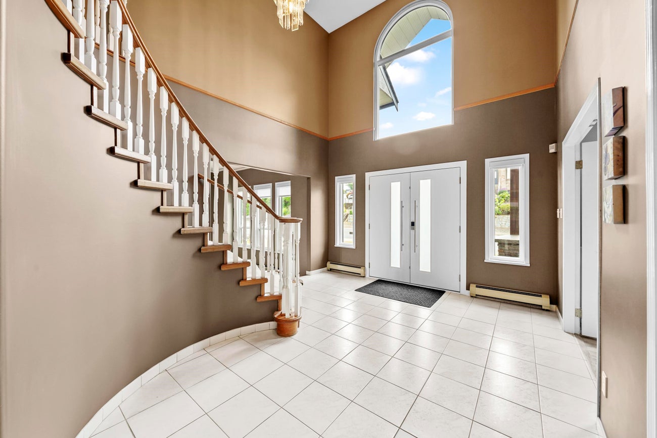 2288 Leclair Drive - Coquitlam East Single Family Residence for Sale, 5 Bedrooms (R3065478)# - 2