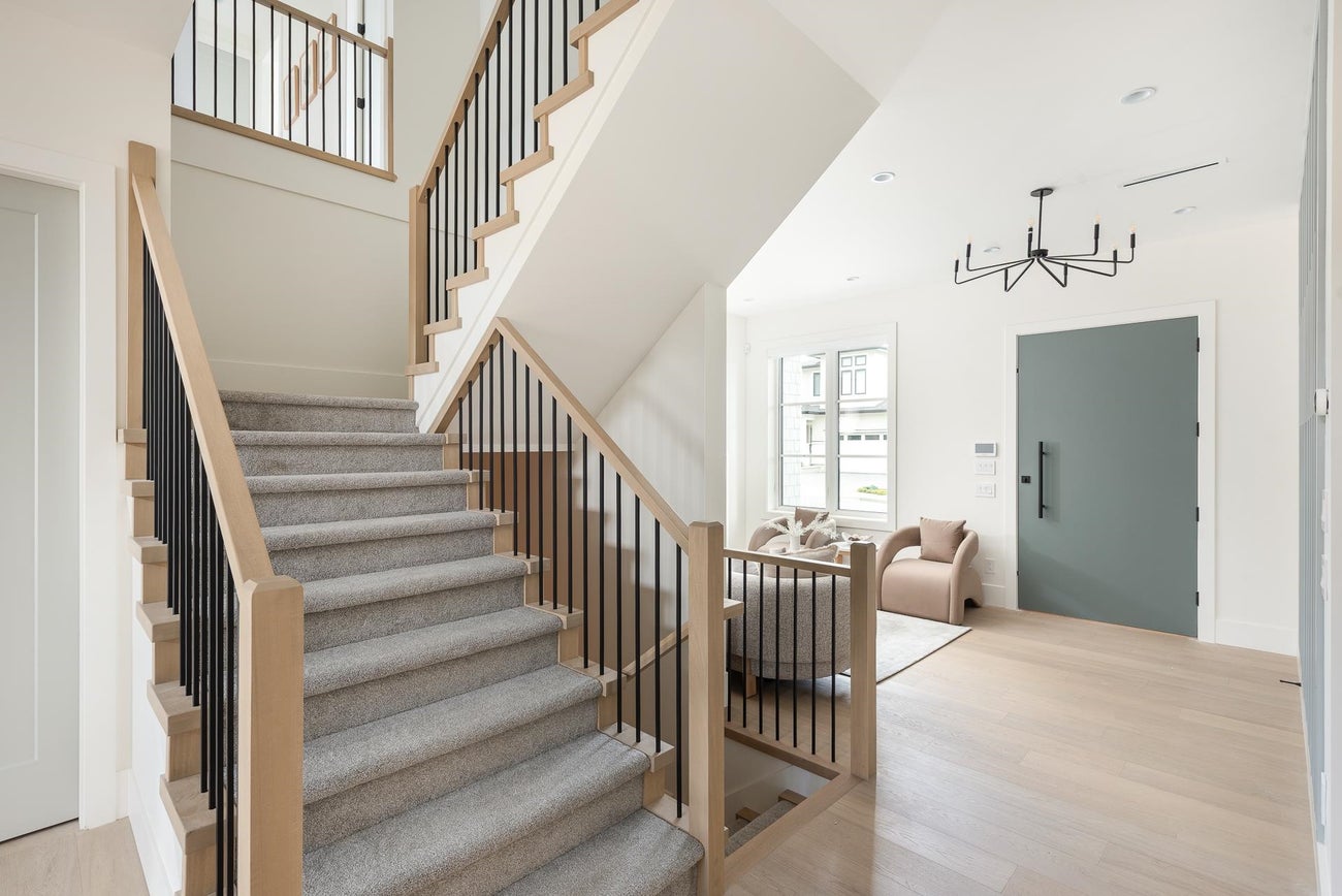 615 Nicola Avenue - Coquitlam West Single Family Residence for Sale, 8 Bedrooms (R3066209)# - 14