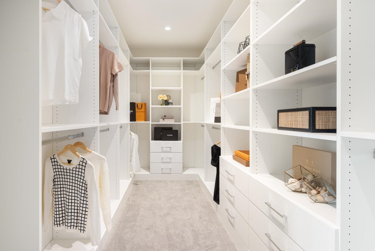 615 Nicola Avenue - Coquitlam West Single Family Residence for Sale, 8 Bedrooms (R3066209)# - 22