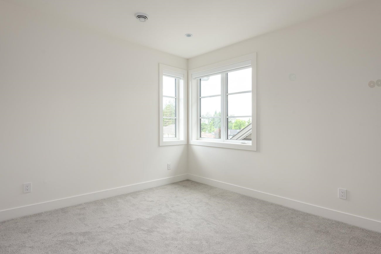 615 Nicola Avenue - Coquitlam West Single Family Residence for Sale, 8 Bedrooms (R3066209)# - 23