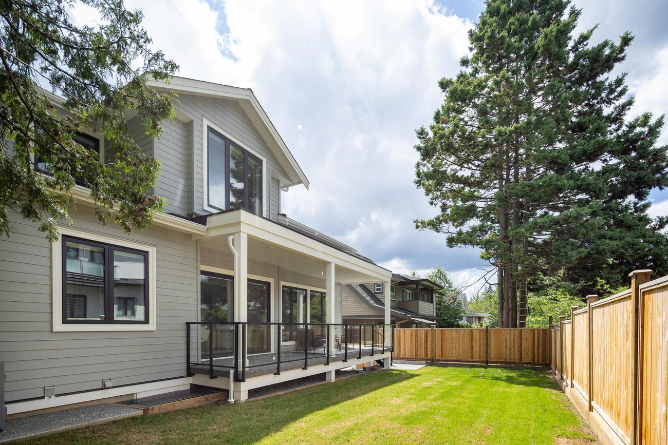 615 Nicola Avenue - Coquitlam West Single Family Residence for Sale, 8 Bedrooms (R3066209)# - 33