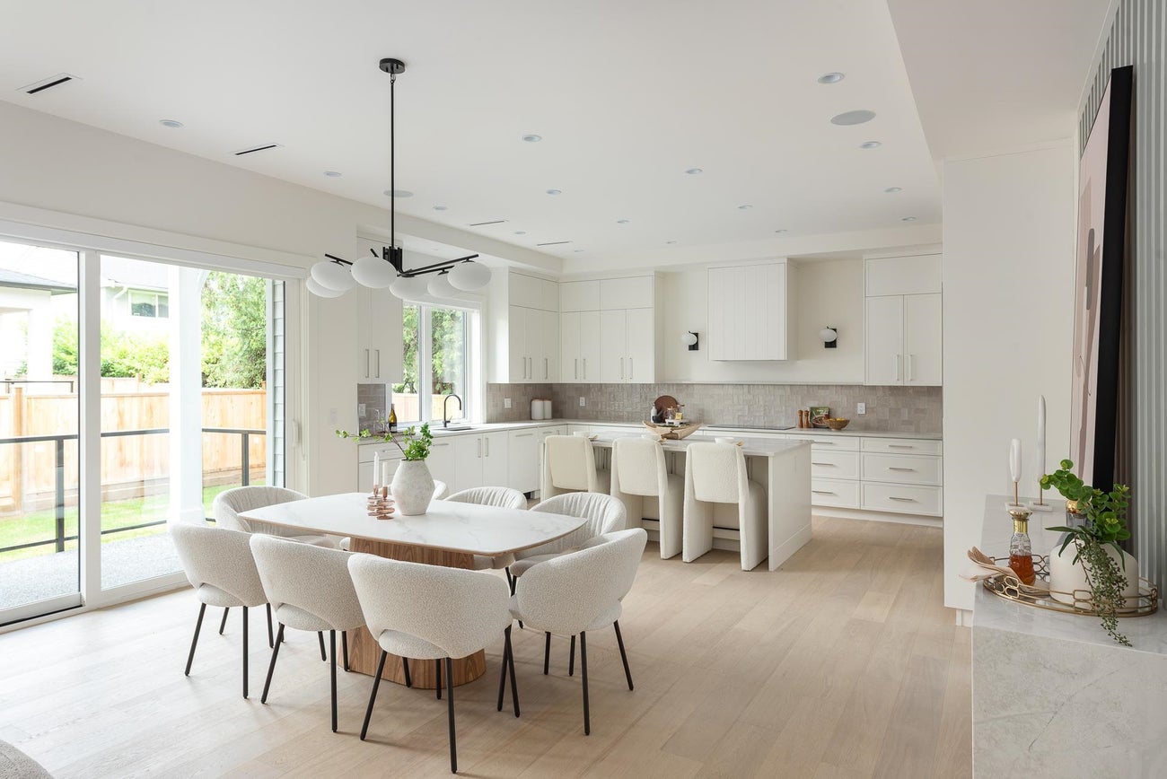 615 Nicola Avenue - Coquitlam West Single Family Residence for Sale, 8 Bedrooms (R3066209)# - 3