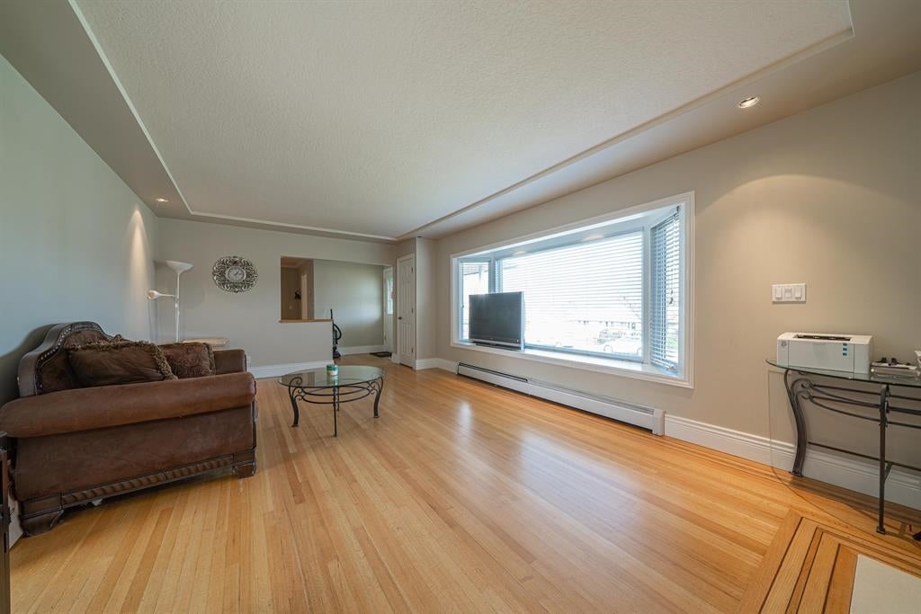 4824 Fairlawn Drive - Brentwood Park Single Family Residence for Sale, 6 Bedrooms (R3066684)# - 5