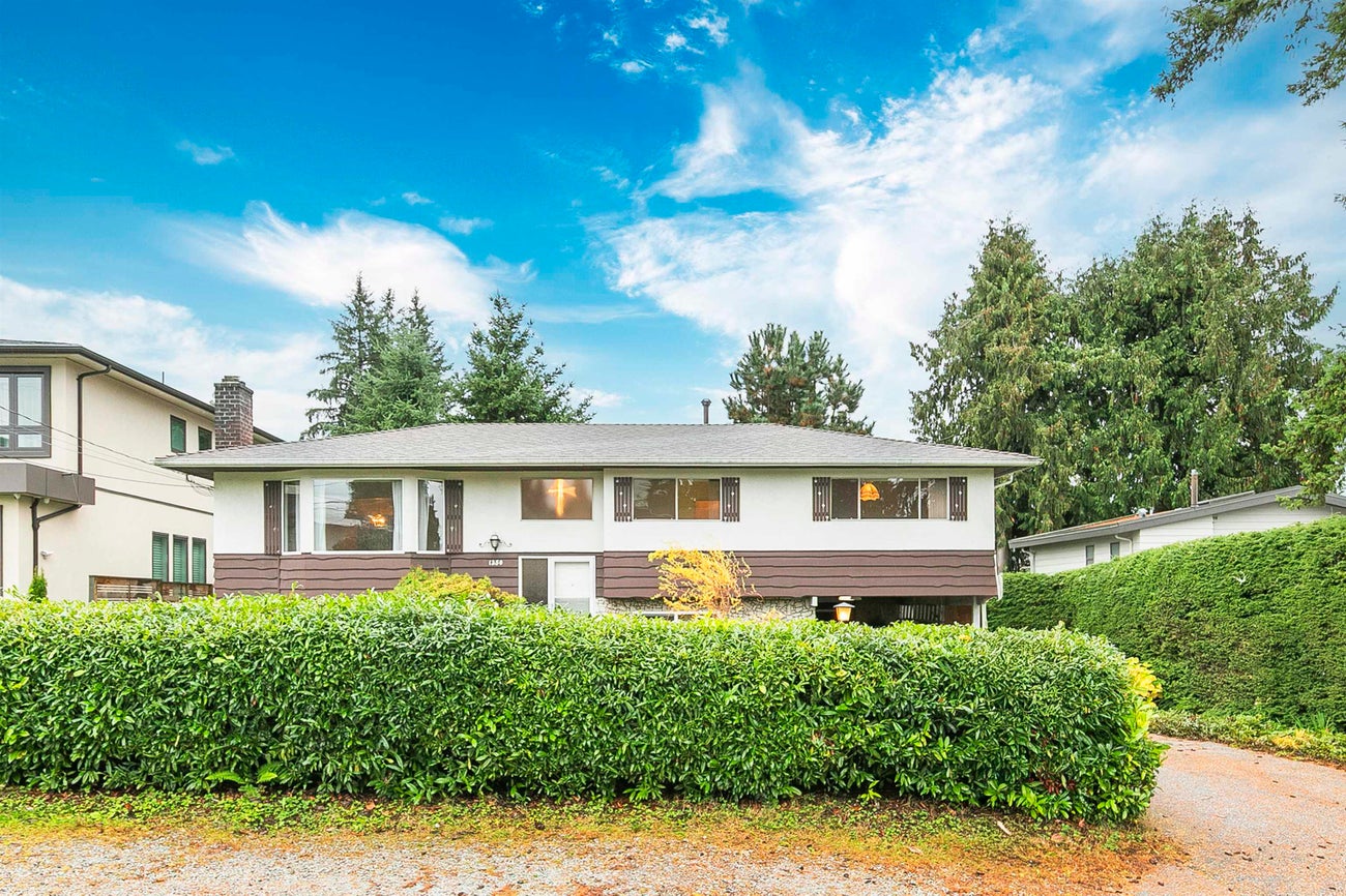 1350 Grover Avenue - Central Coquitlam Single Family Residence for Sale, 4 Bedrooms (R3066686)# - 1
